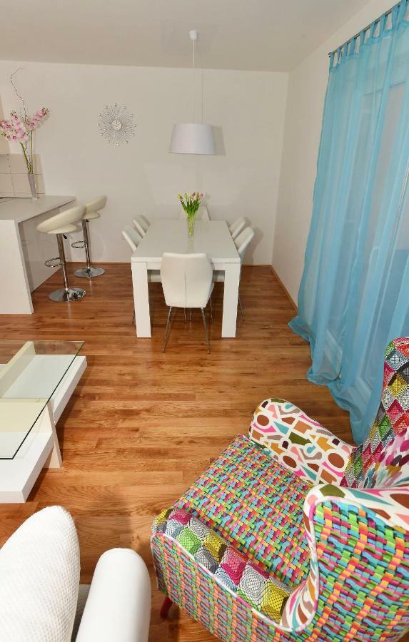 Apartman Dominik Makarska Exterior foto